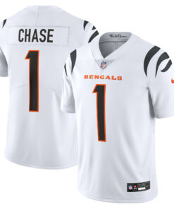 Men's Cincinnati Bengals Ja'Marr Chase White Vapor Untouchable Limited Jersey JS2617 nicesnker