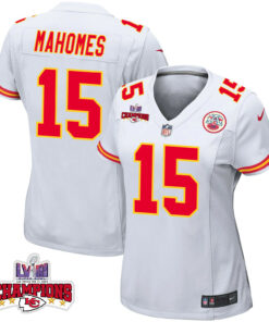 Patrick Mahomes 15 Kansas City Chiefs Super Bowl LVIII Champions 4 Stars Patch Game Women Jersey - White JS1993 nicesnker